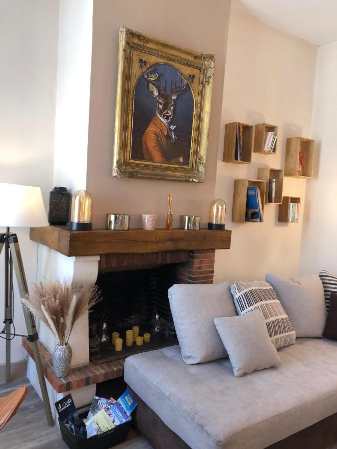 Cote Chateau - Grand Appartement Au Coeur De Μπλουά Εξωτερικό φωτογραφία