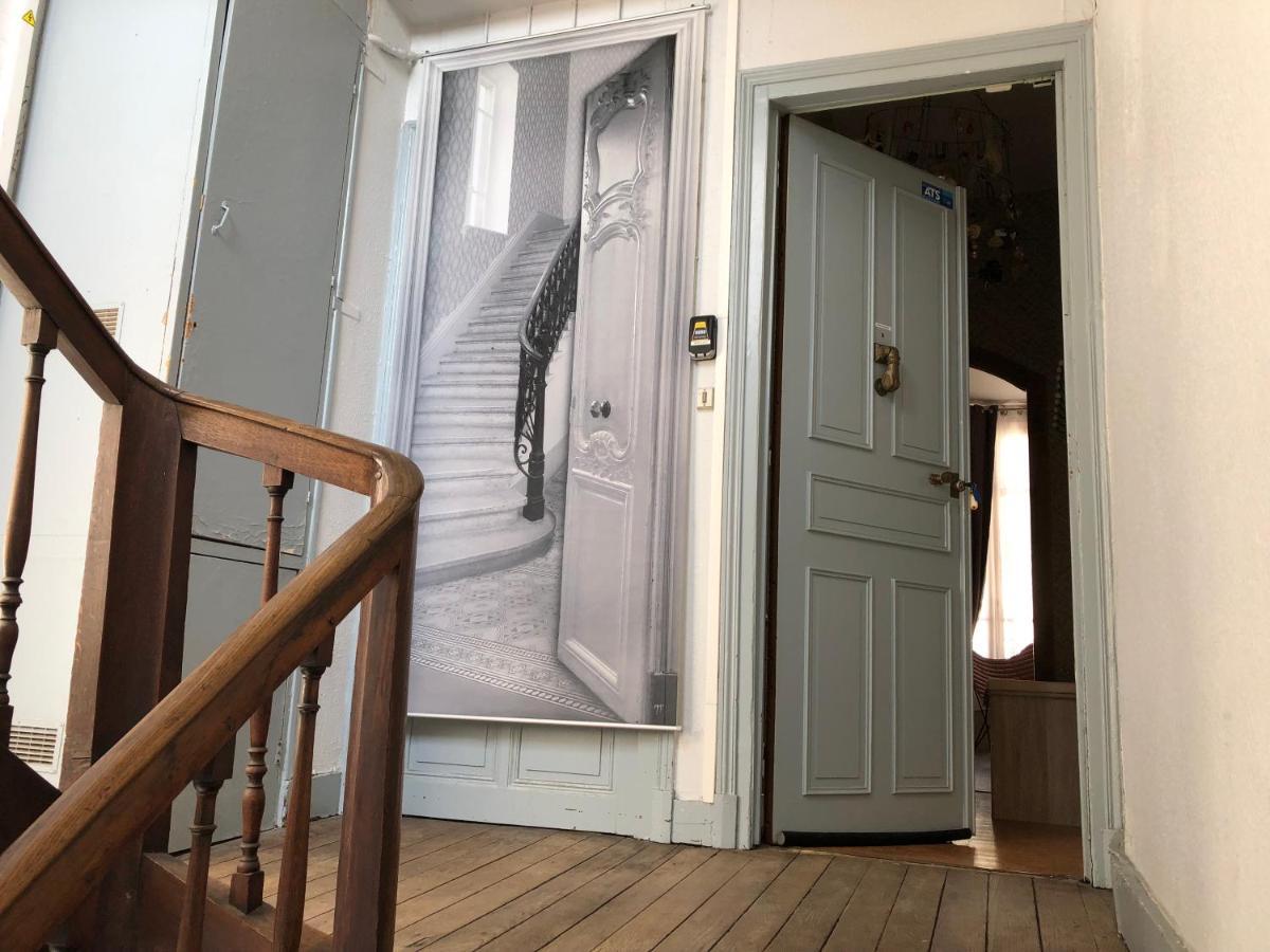Cote Chateau - Grand Appartement Au Coeur De Μπλουά Εξωτερικό φωτογραφία